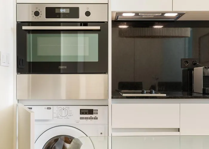 Apartament Liberty 119 • Luxurious 1bd In Porto's Main Avenue *