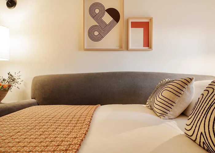 Liberty 119 • Luxurious 1bd In Porto's Main Avenue Porto